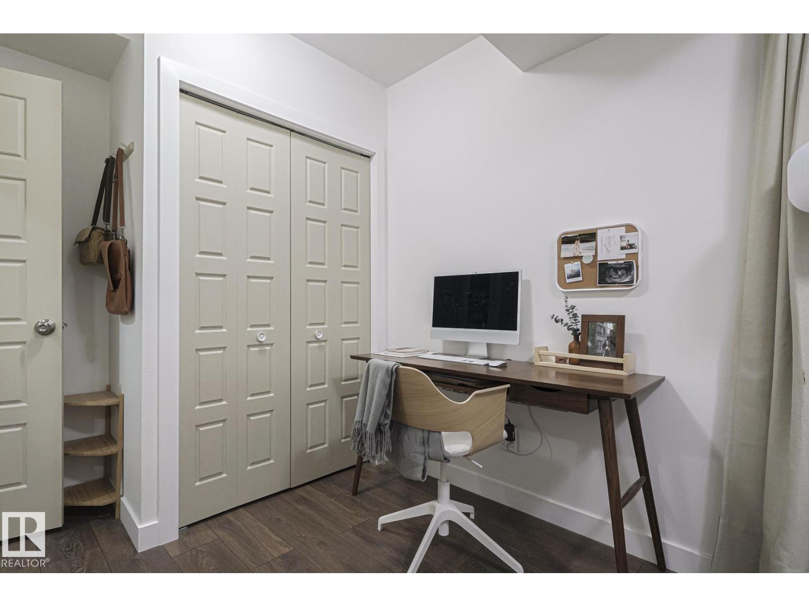 8952 218 ST NW - 49