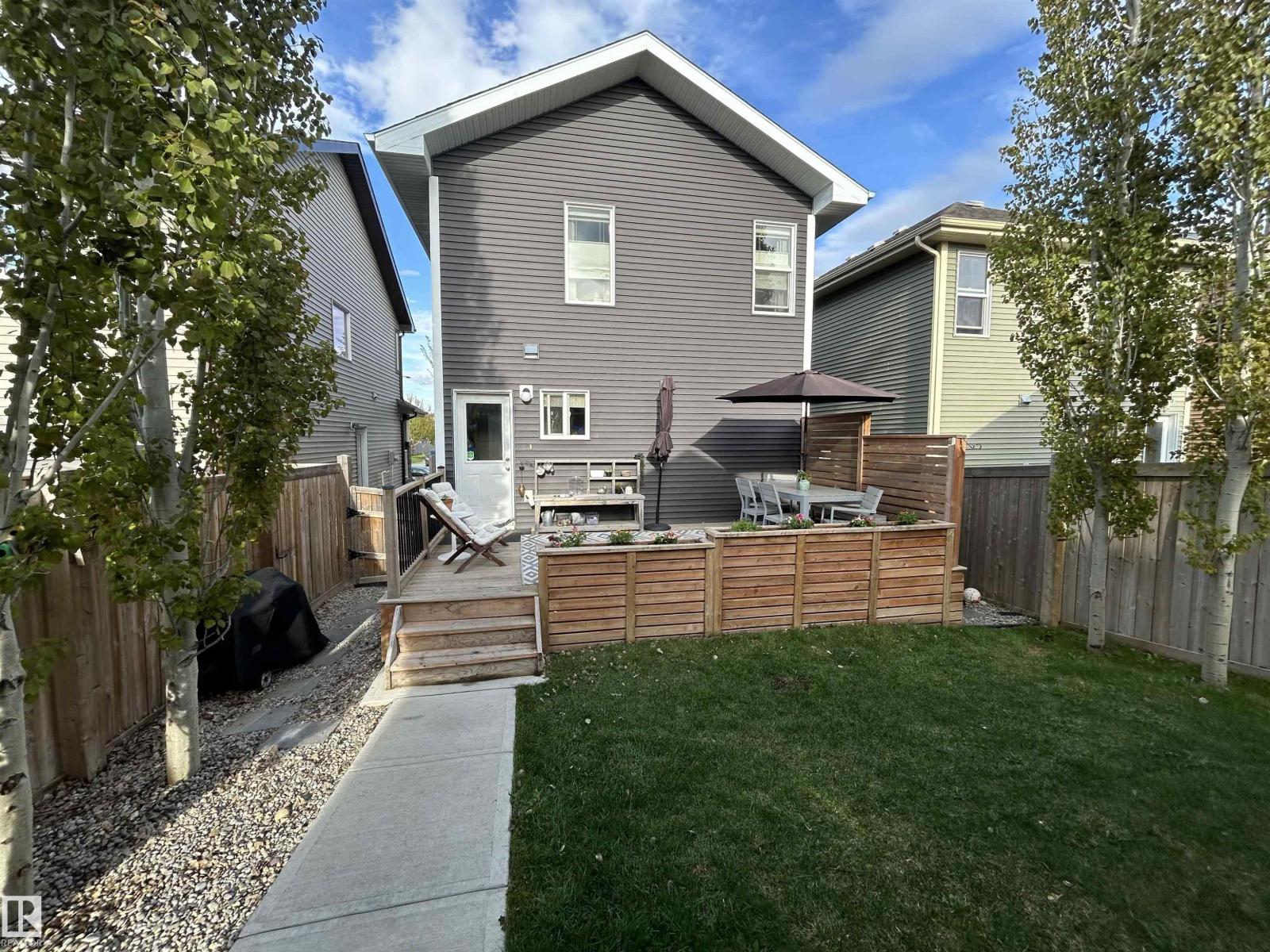 8952 218 ST NW - 52