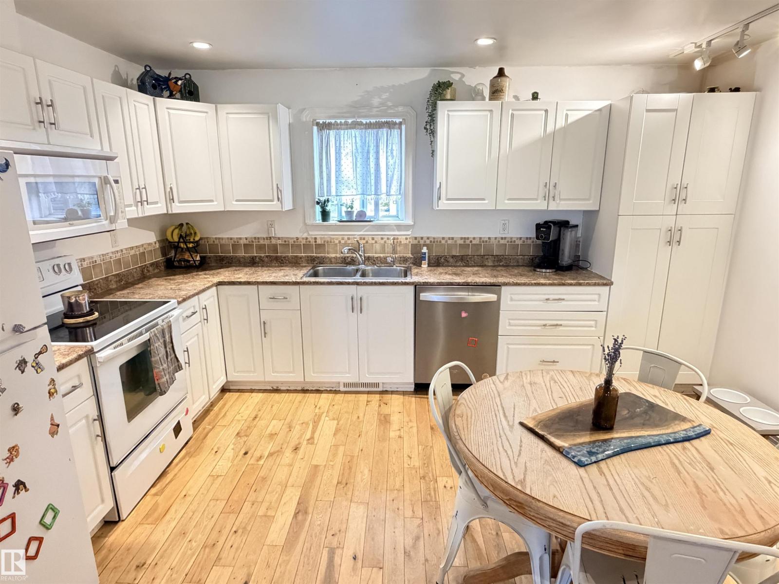 414 5 ST - photo 3