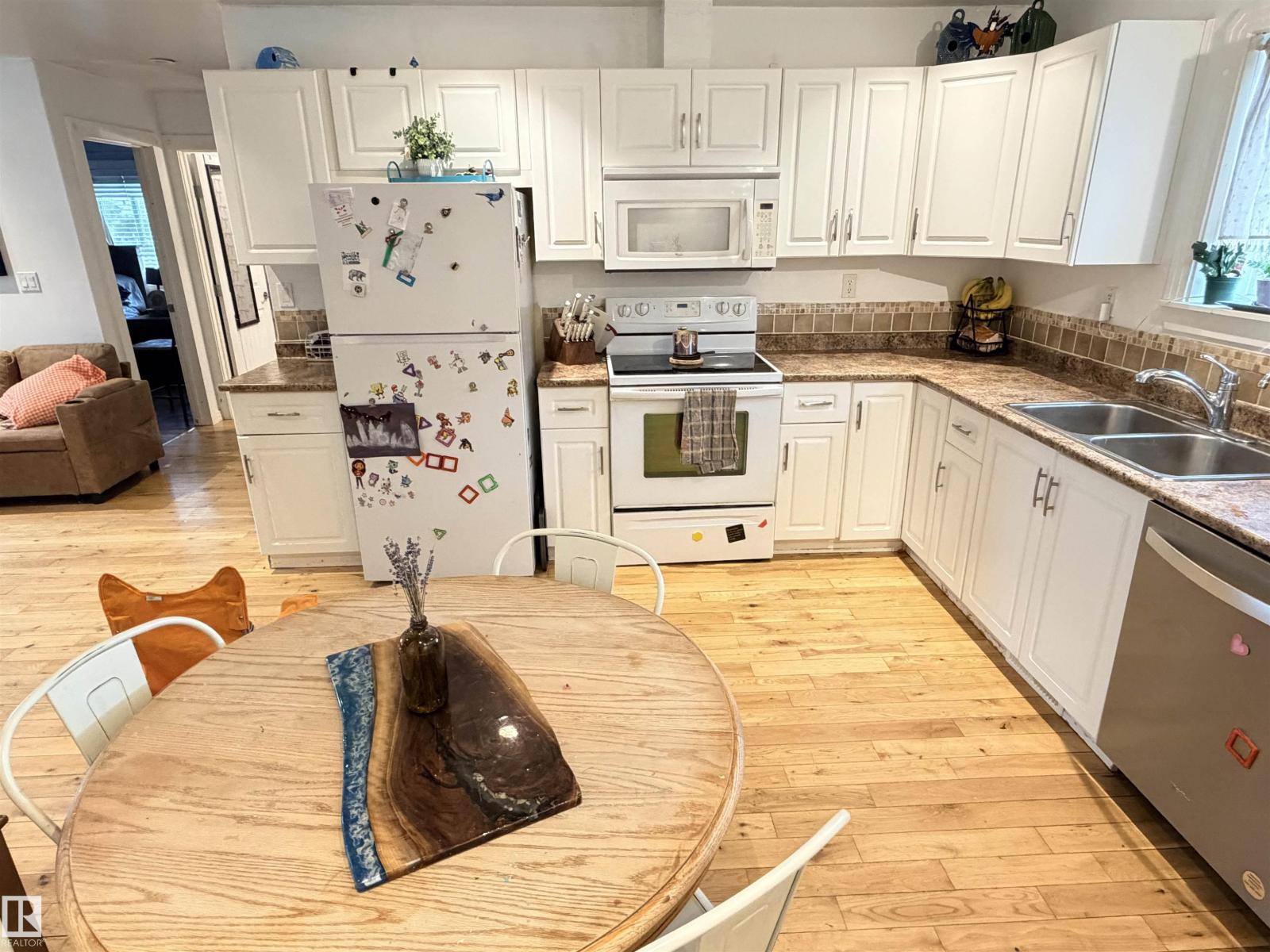 414 5 ST - photo 4