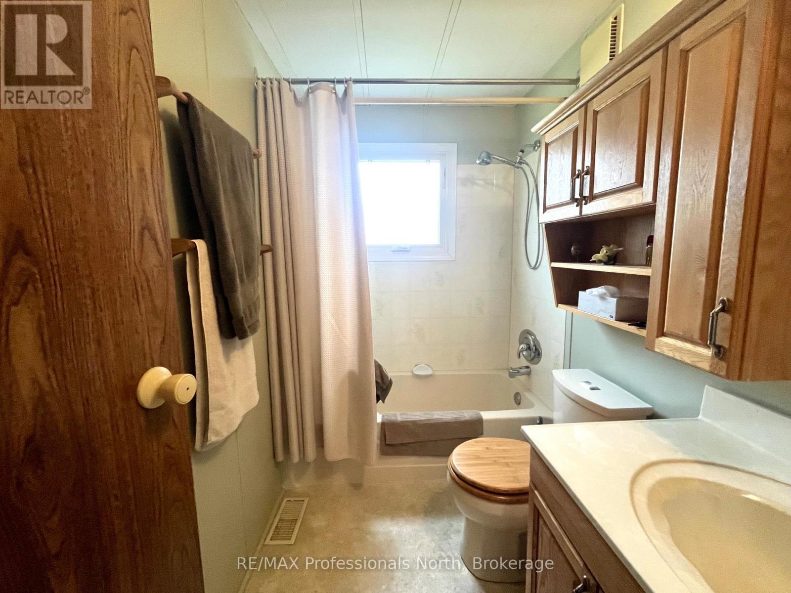 1094 SEVENTH LANE - 40