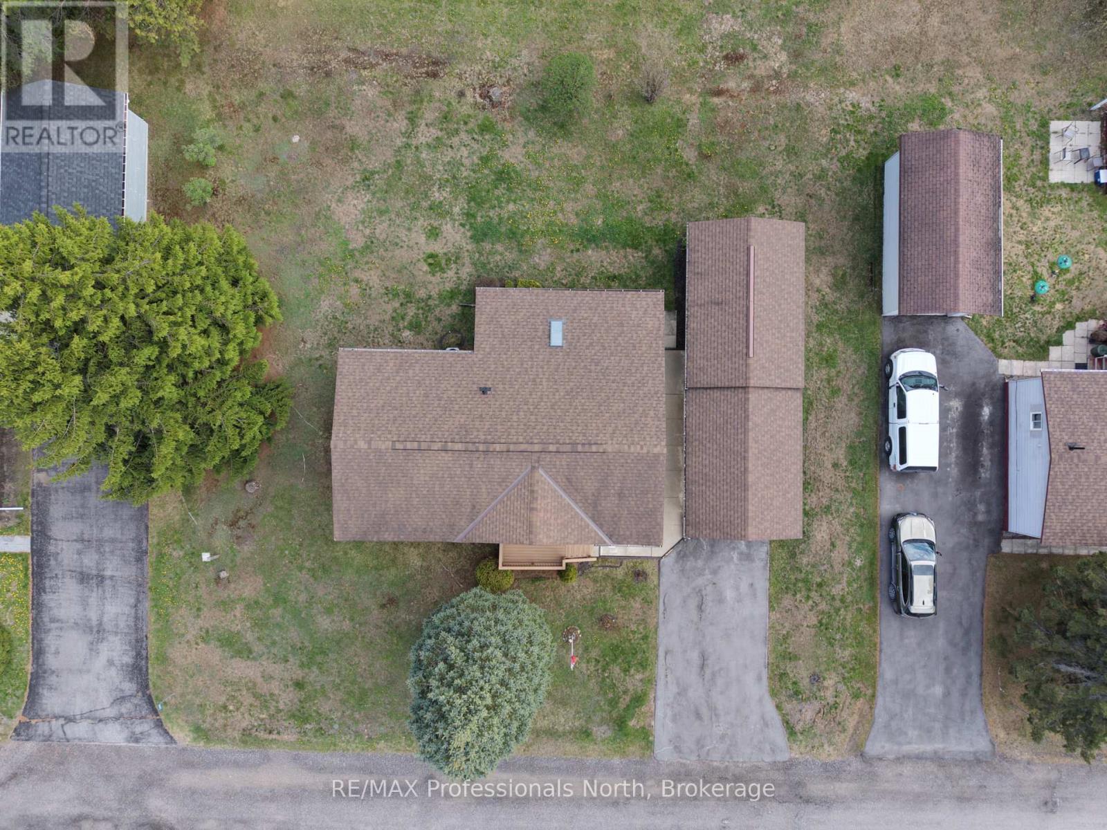 1094 SEVENTH LANE - 47