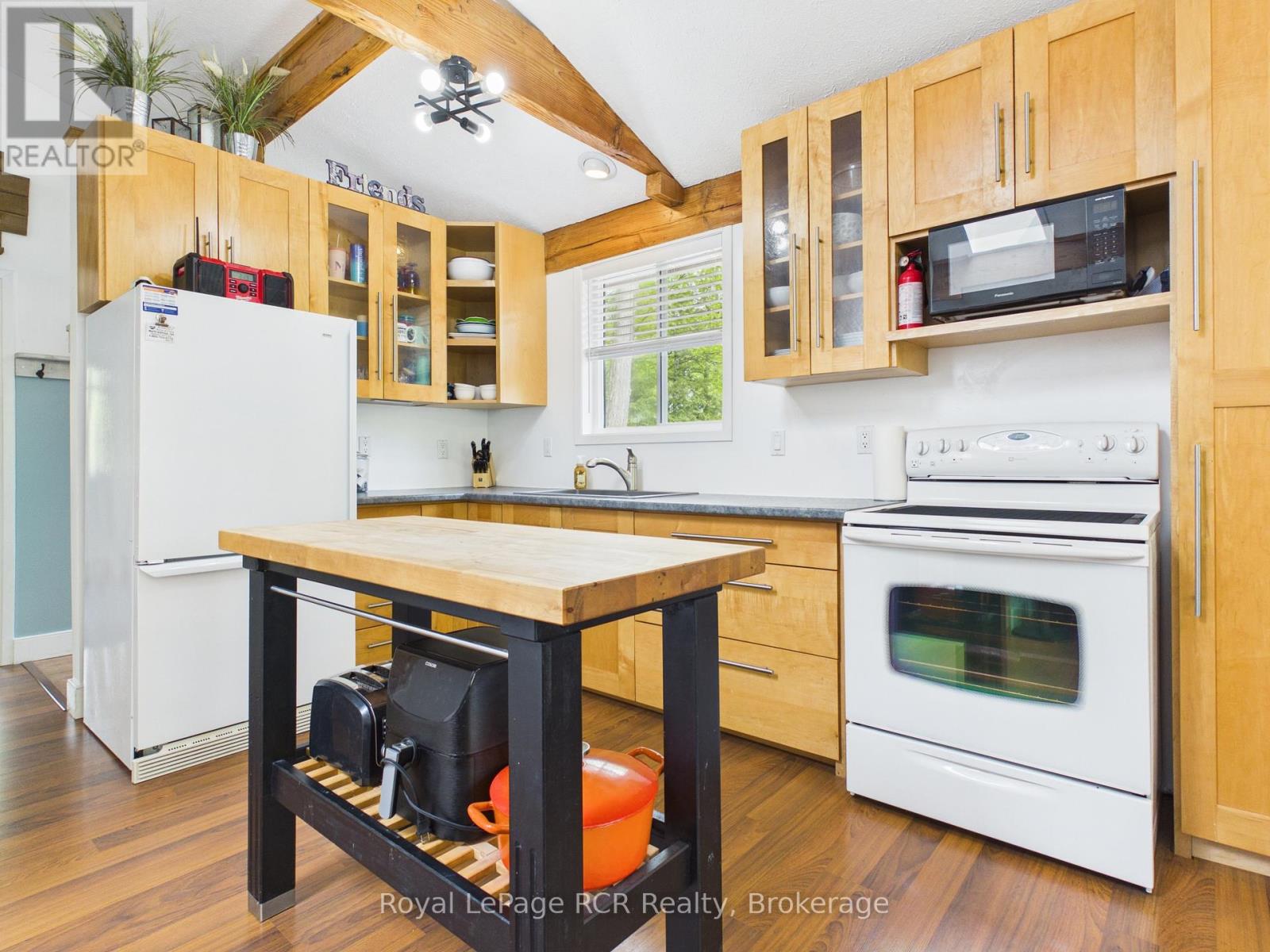 220 SHADYWOOD CRESCENT - 14
