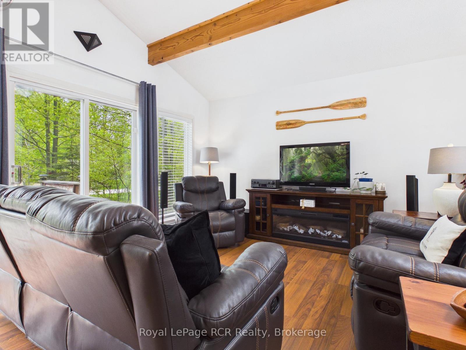 220 SHADYWOOD CRESCENT - 18