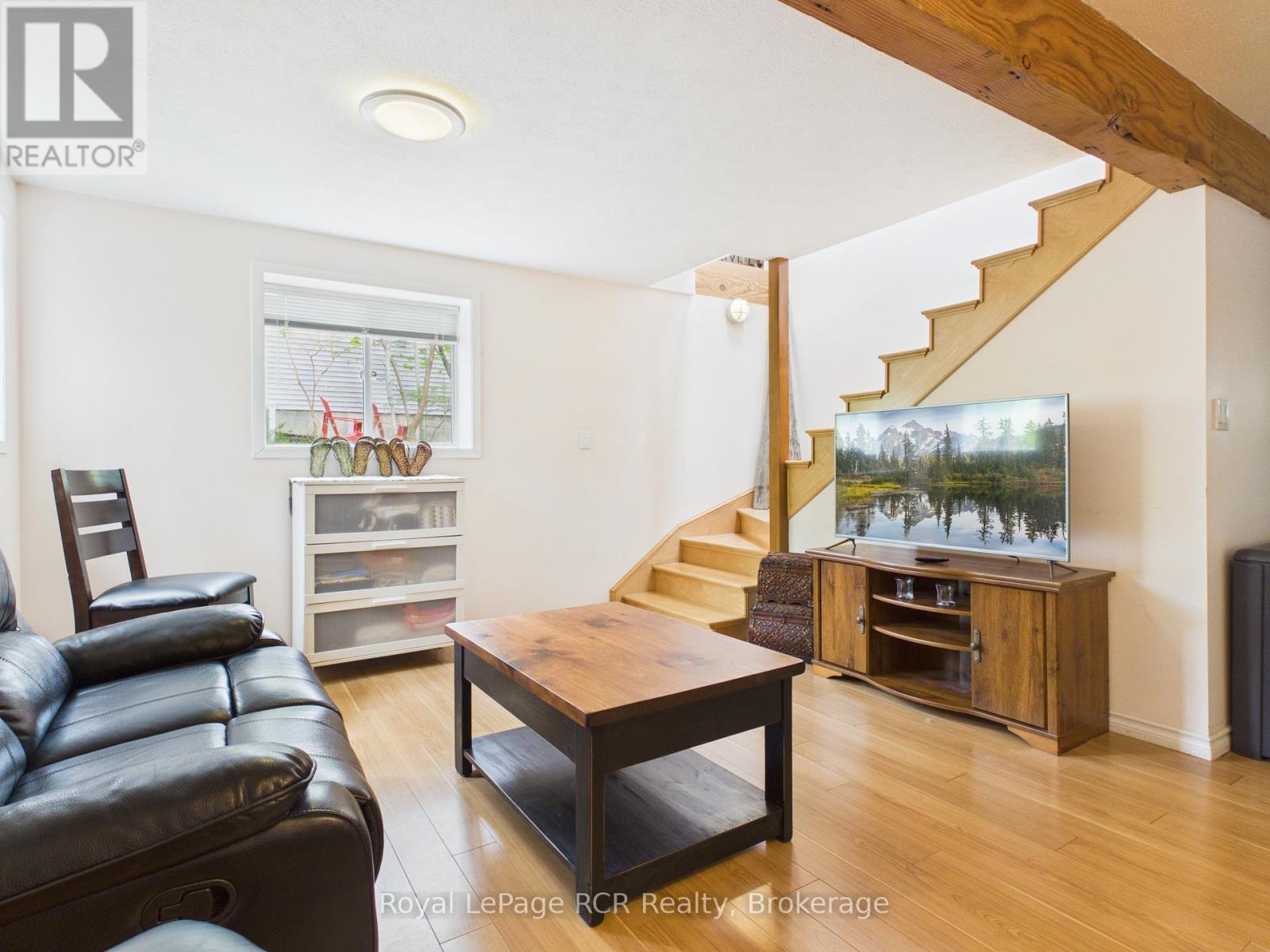 220 SHADYWOOD CRESCENT - 20