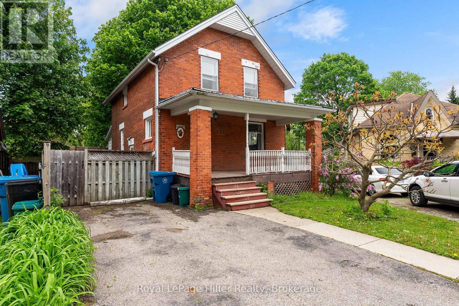 211 NELSON STREET - Image 2