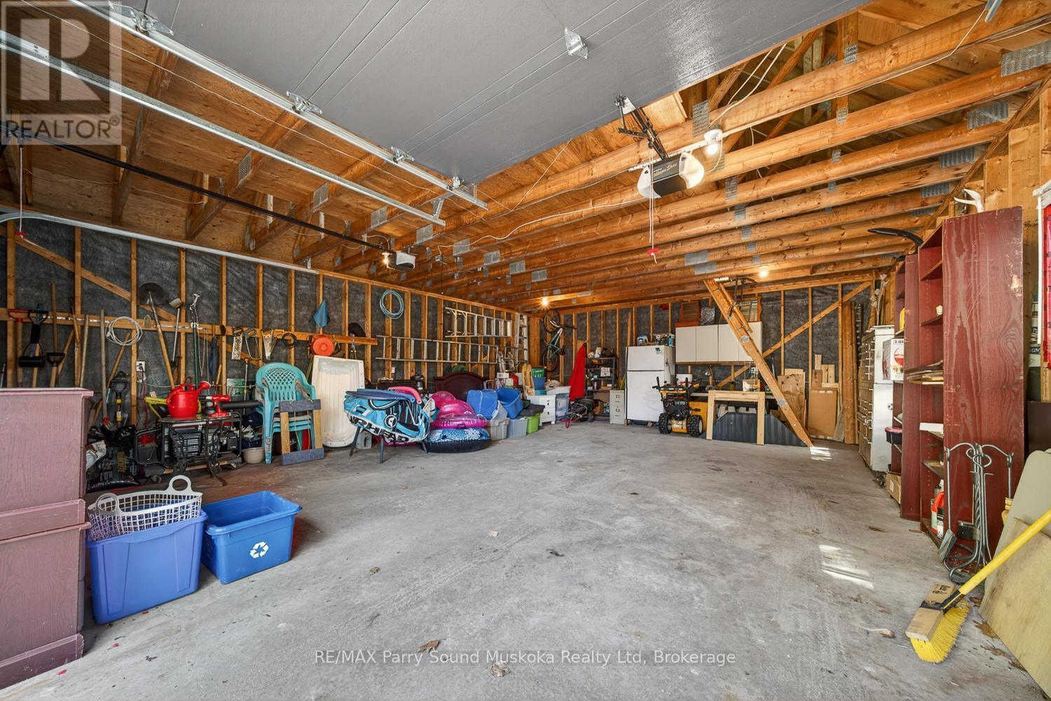 207 RANKIN LK ROAD - 13