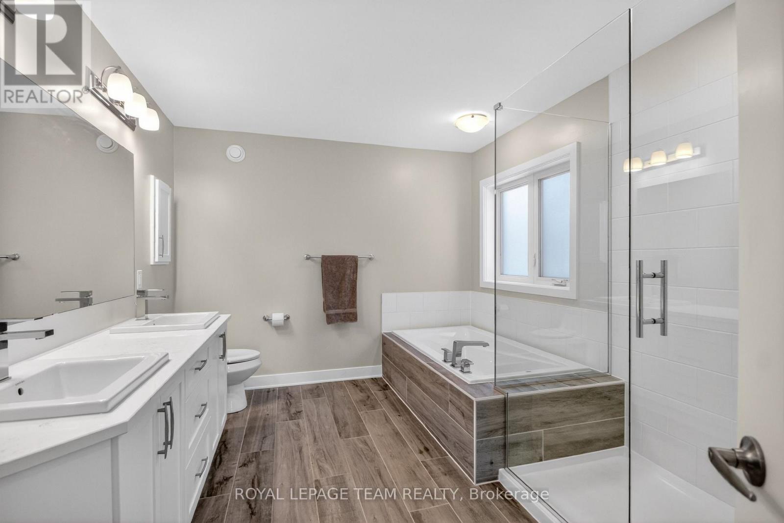 50 THUNDERBOLT STREET - 33
