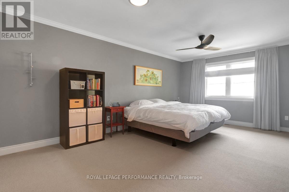 257 CURRELL AVENUE - 13