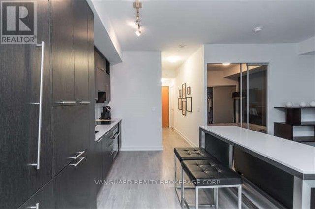 #513 199 RICHMOND STREET W - 11