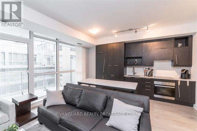 #513 199 RICHMOND STREET W - 14