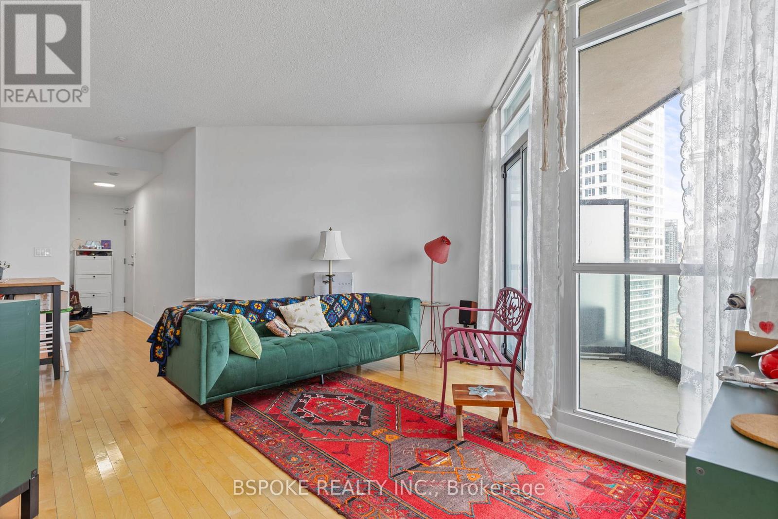 #2904 600 FLEET STREET - 19