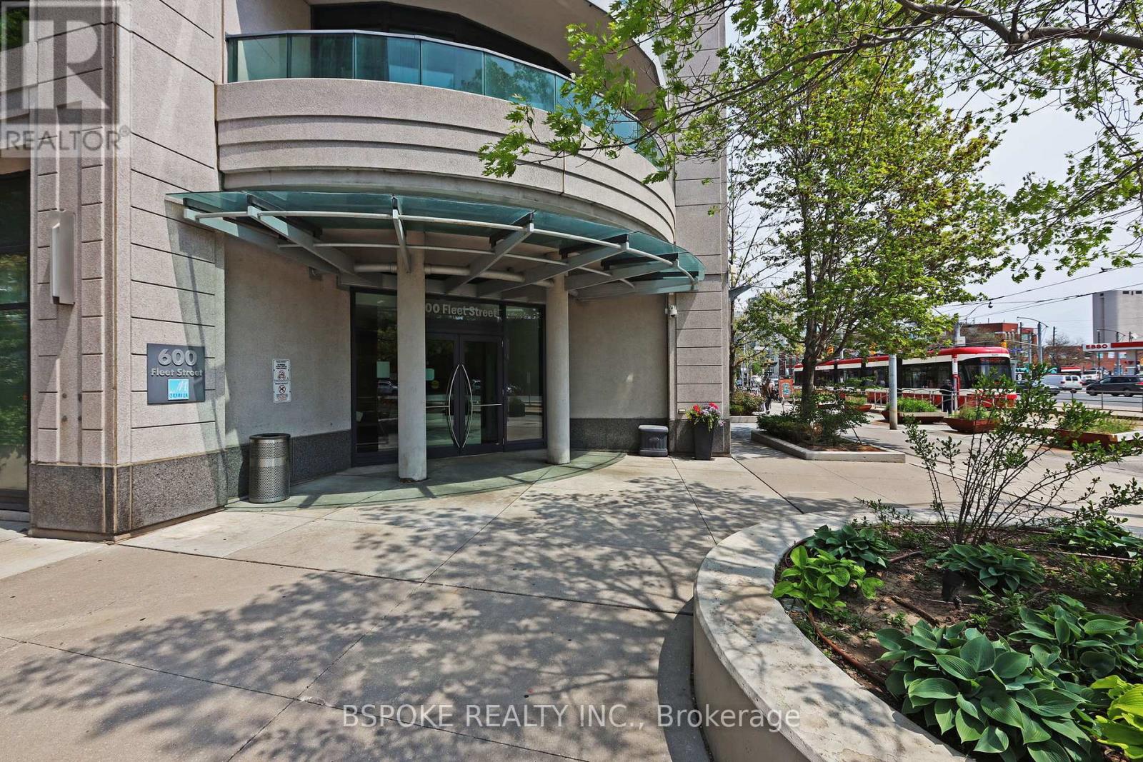 #2904 600 FLEET STREET - 6