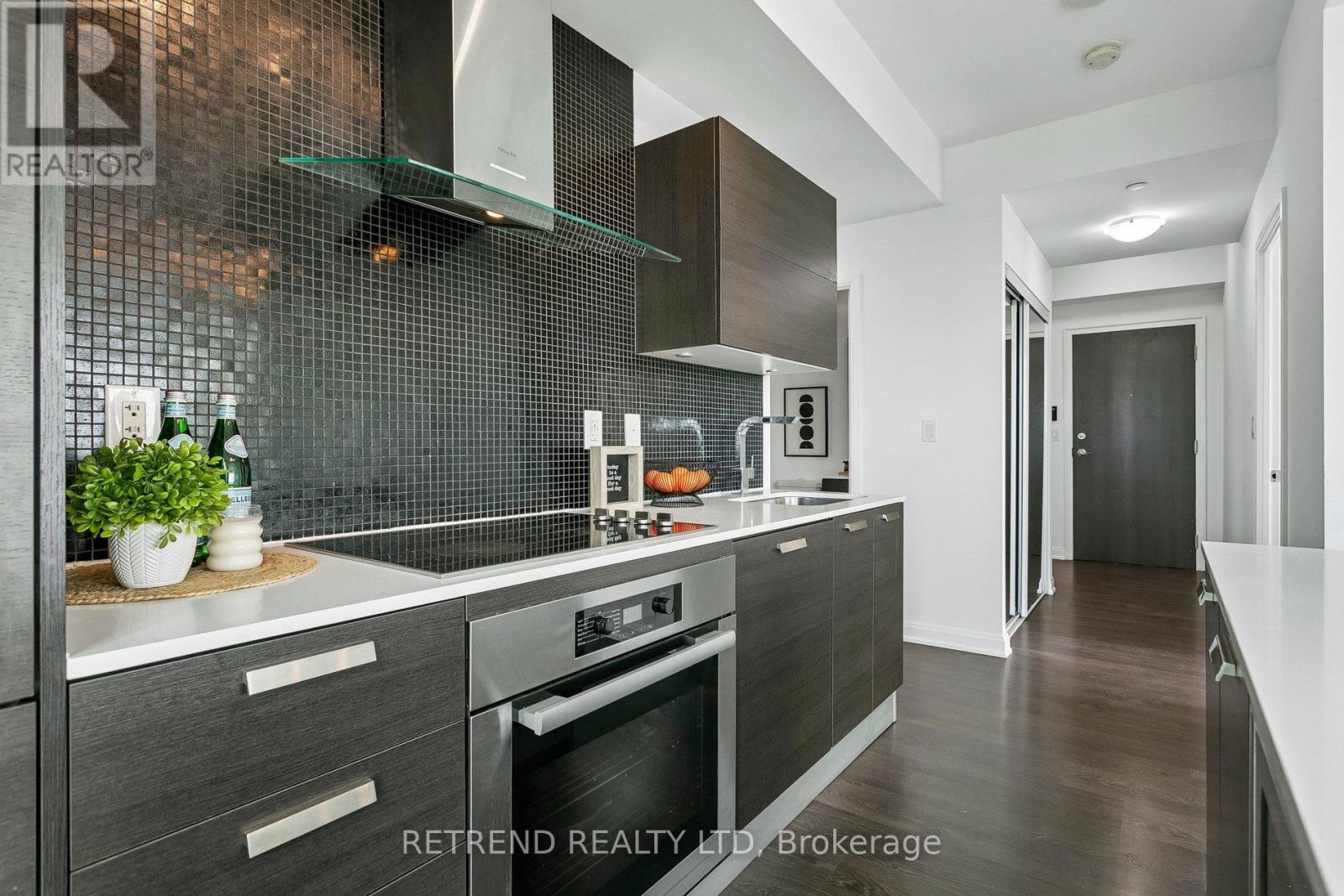 #2803 9 BOGERT AVENUE - 6