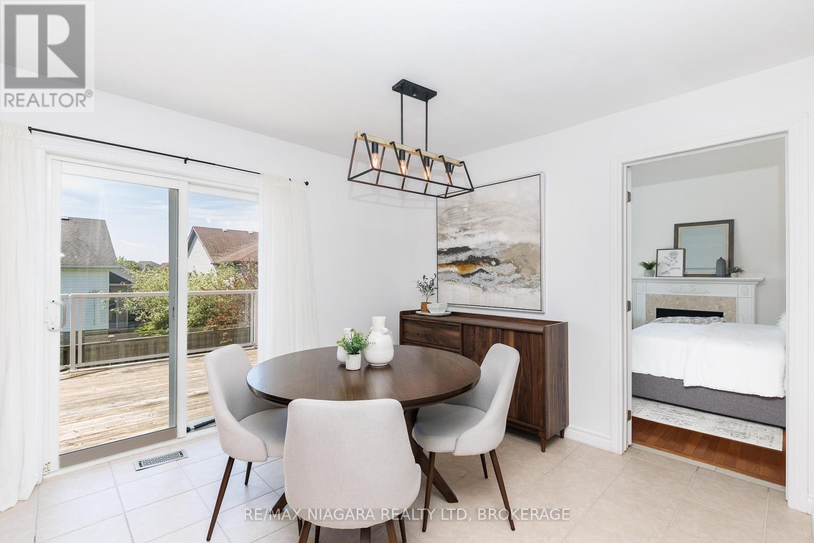 47 HONEY LOCUST CIRCLE - 16