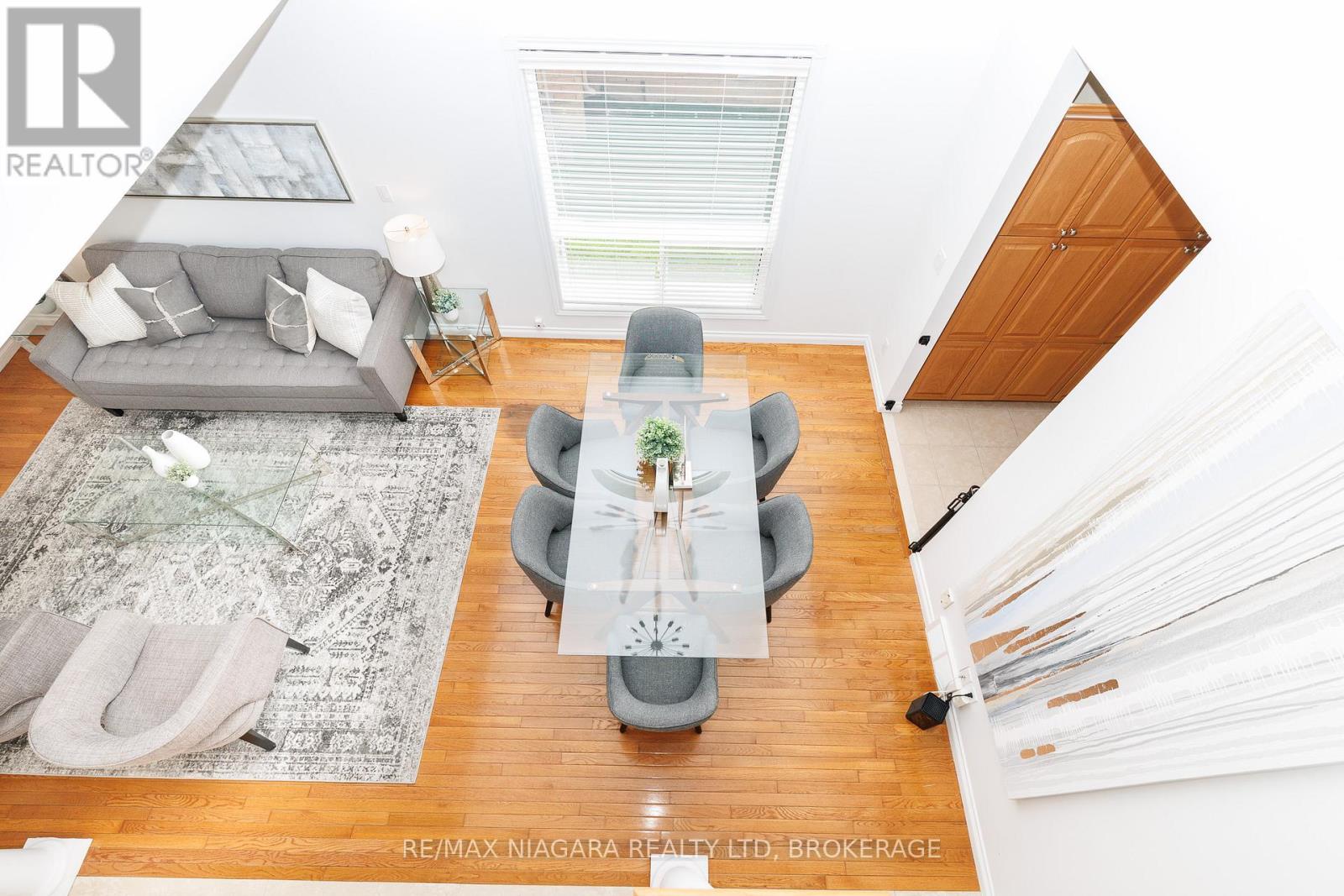 47 HONEY LOCUST CIRCLE - 26