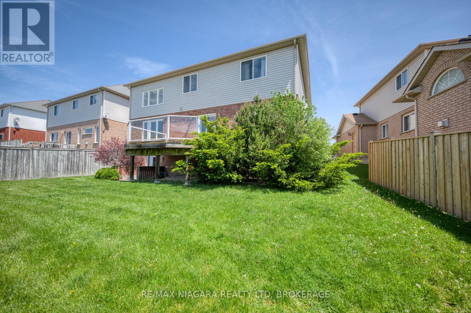47 HONEY LOCUST CIRCLE - 49