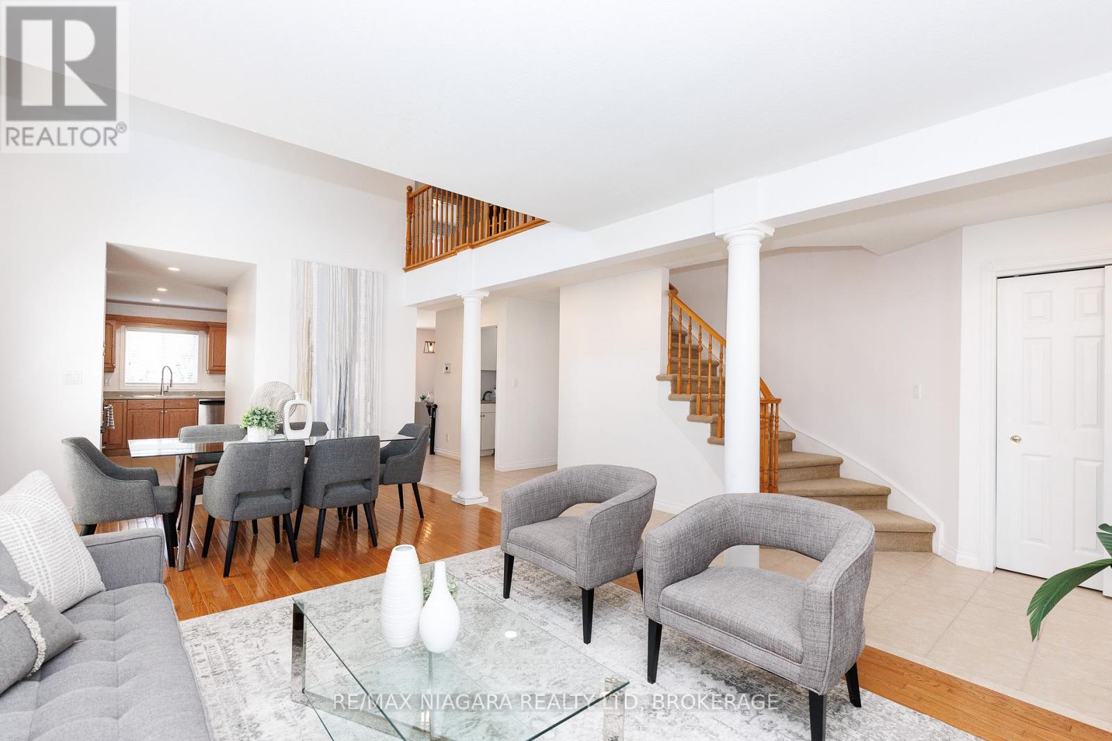 47 HONEY LOCUST CIRCLE - 9