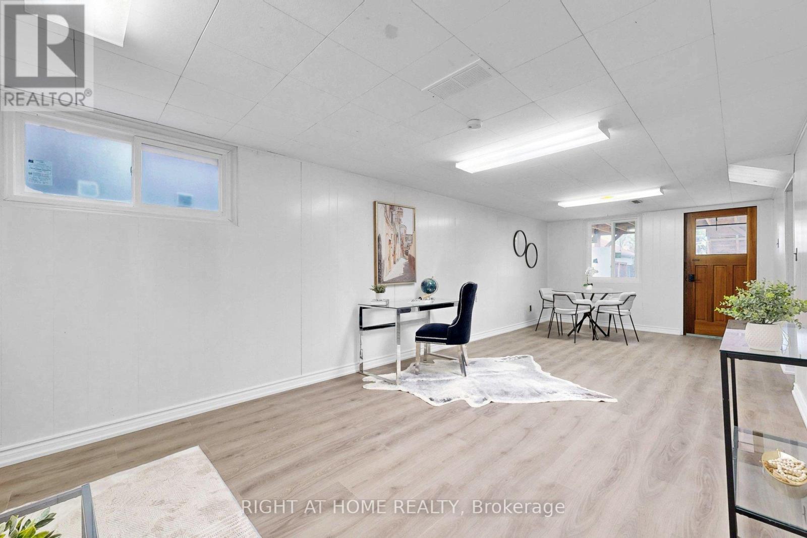 343 FAIRLAWN STREET - 38