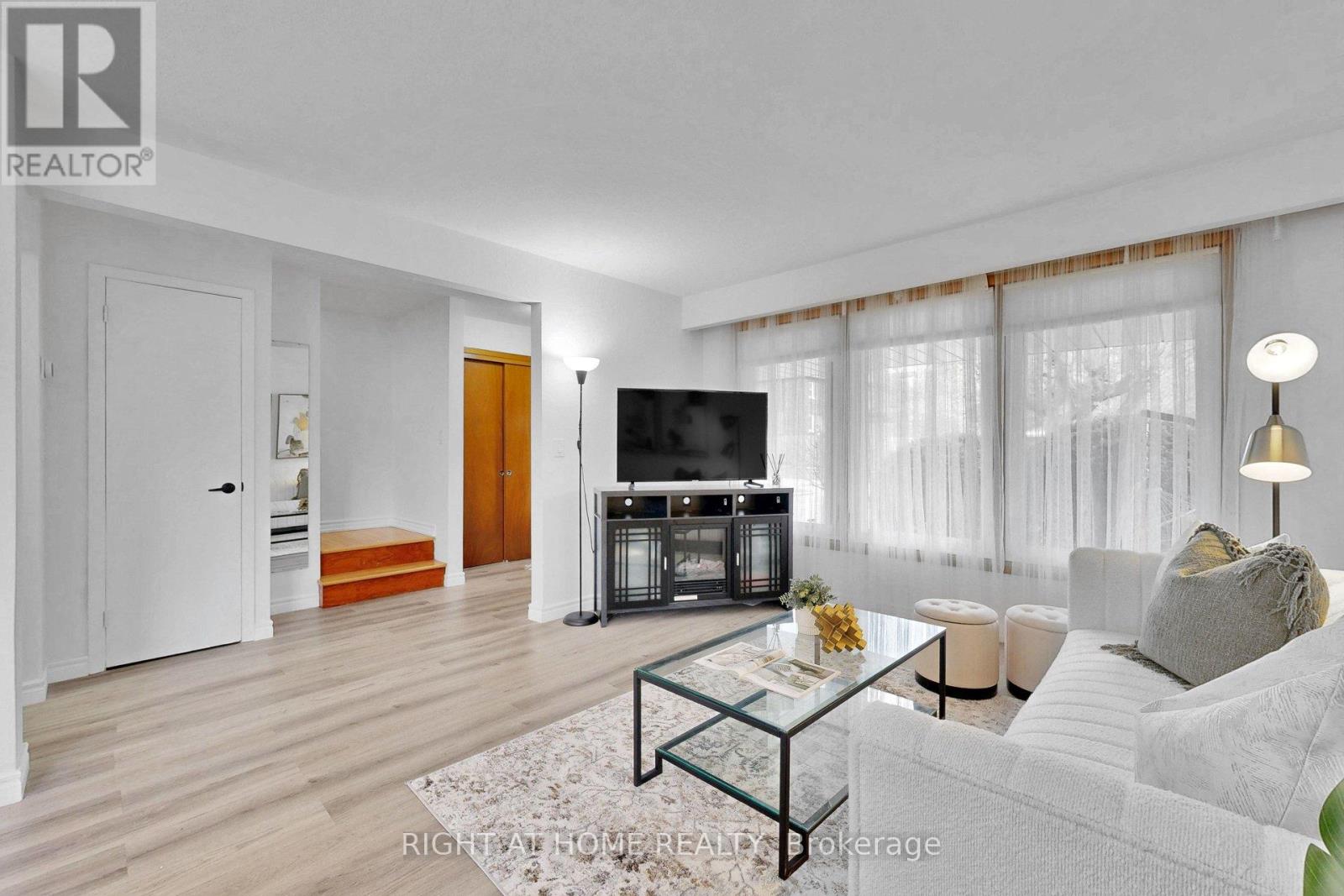 343 FAIRLAWN STREET - 6