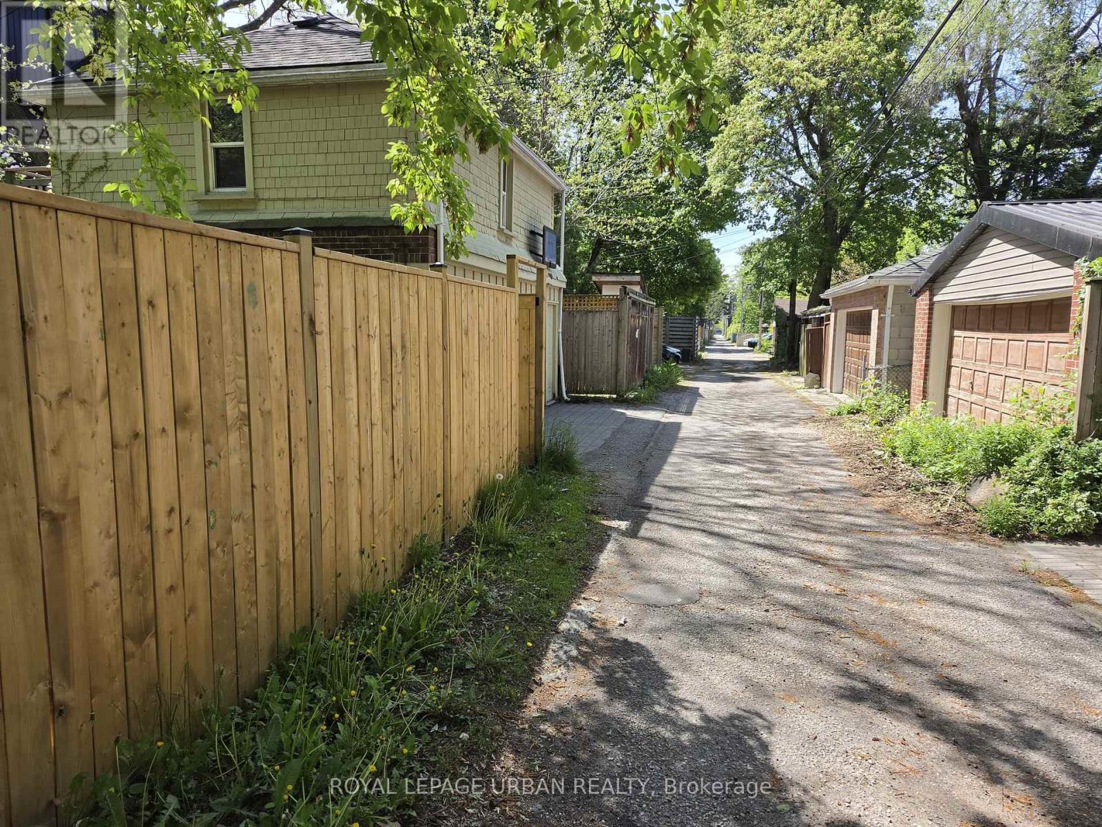 118 FERRIER AVENUE - 4