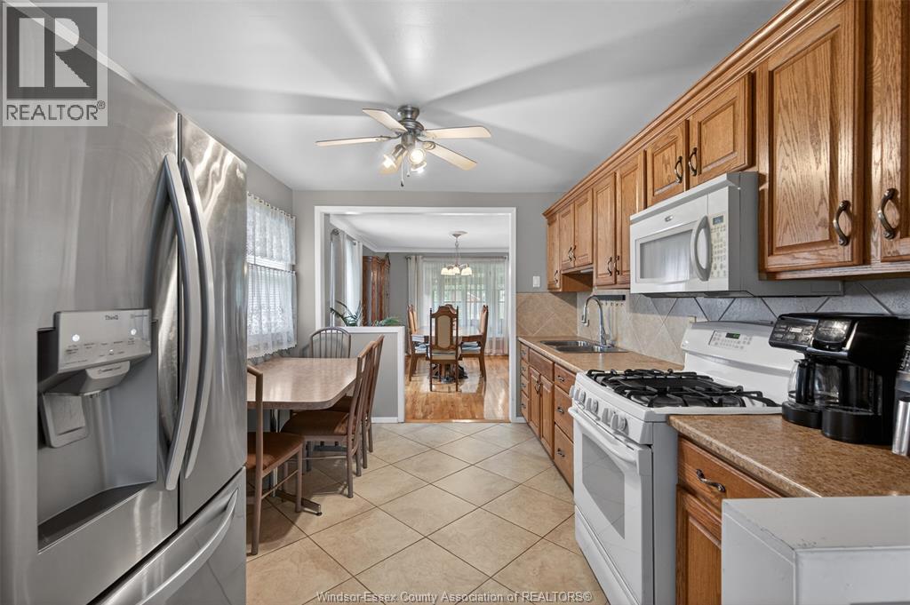 3733 VAUGHAN STREET - 14