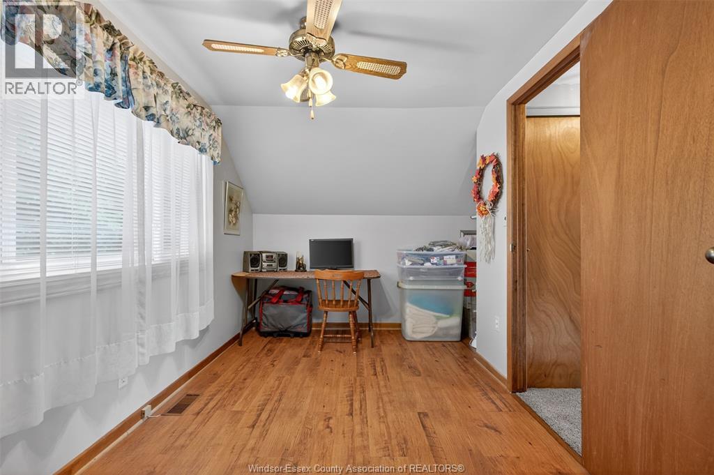 3733 VAUGHAN STREET - 22