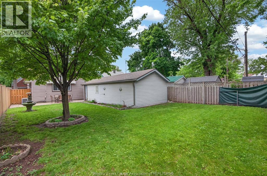 3733 VAUGHAN STREET - 31