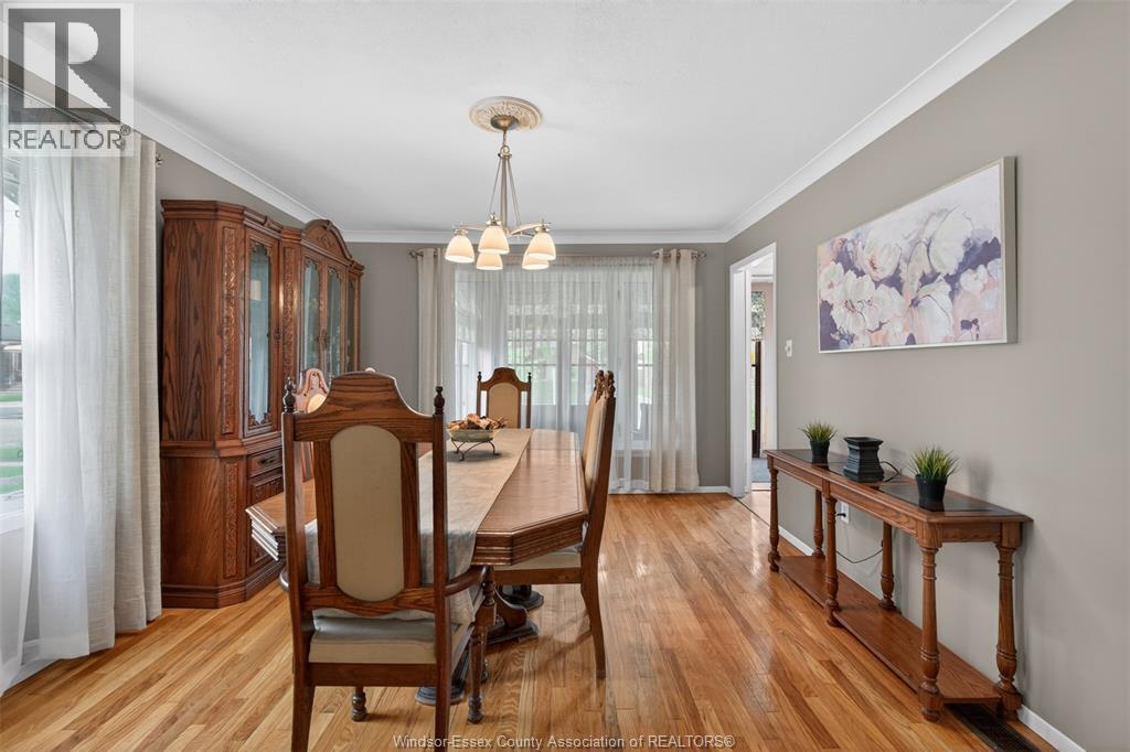 3733 VAUGHAN STREET - 9