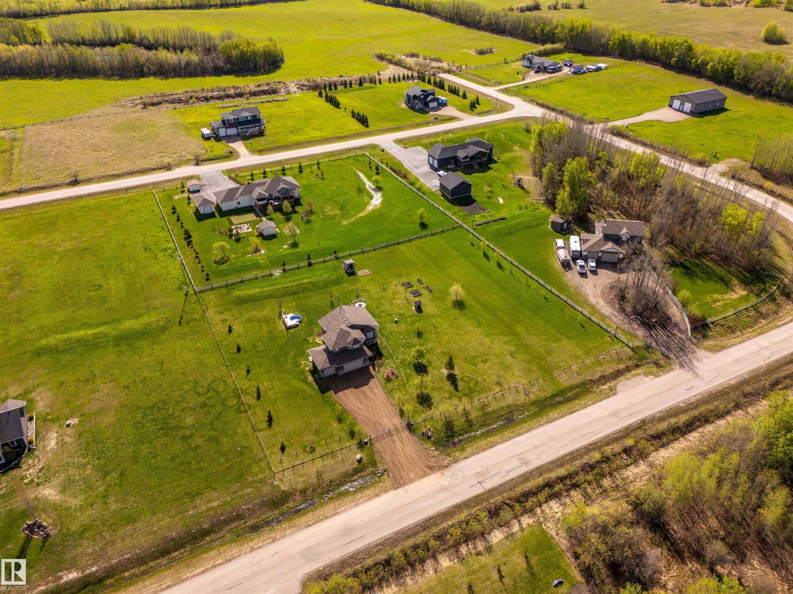 18 42011 Twp Rd 624 - 2