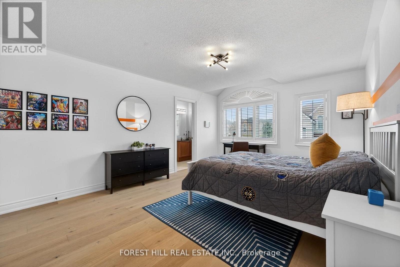 1 HERITAGE ESTATES ROAD - 33