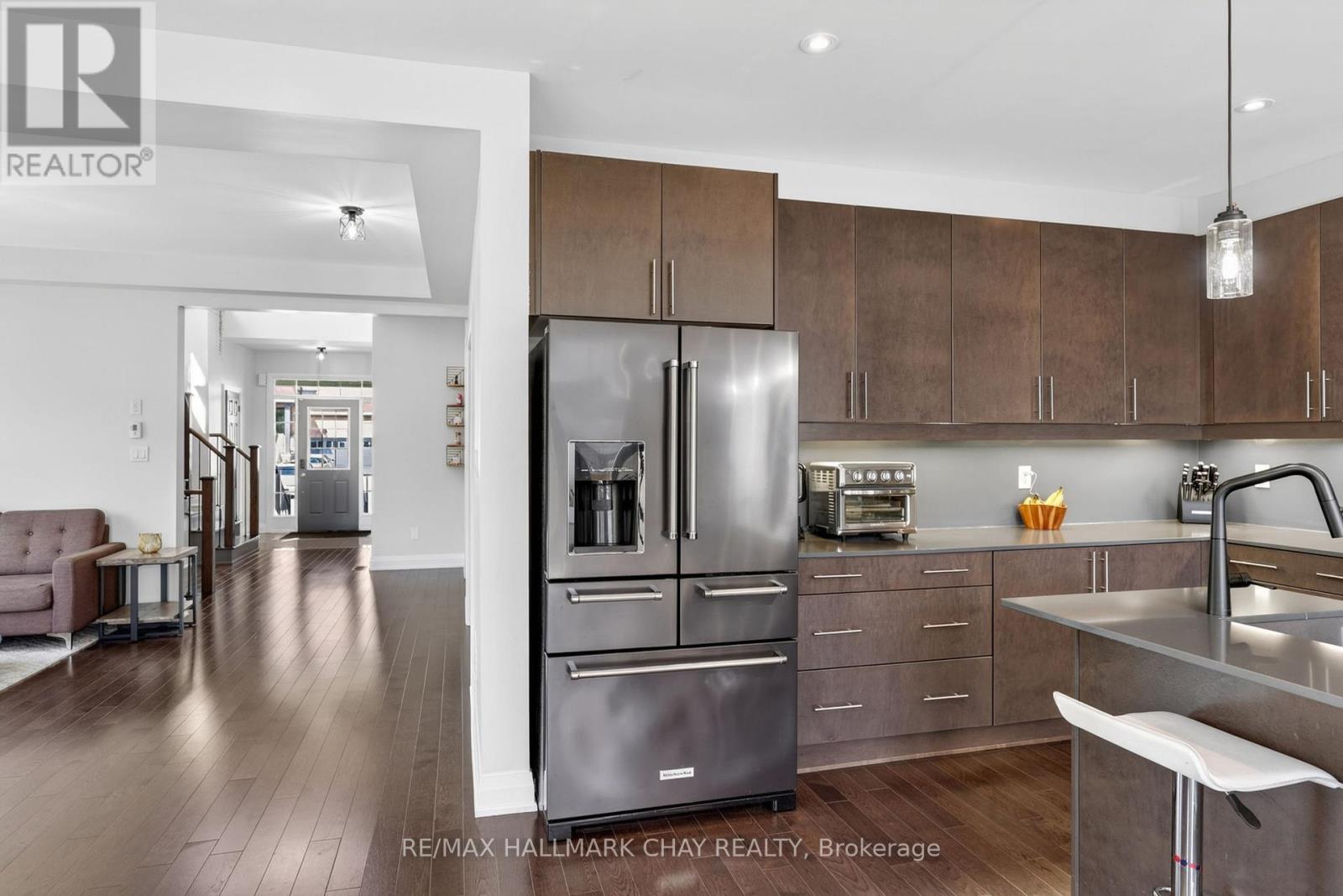 43 WALLS CRESCENT - 21