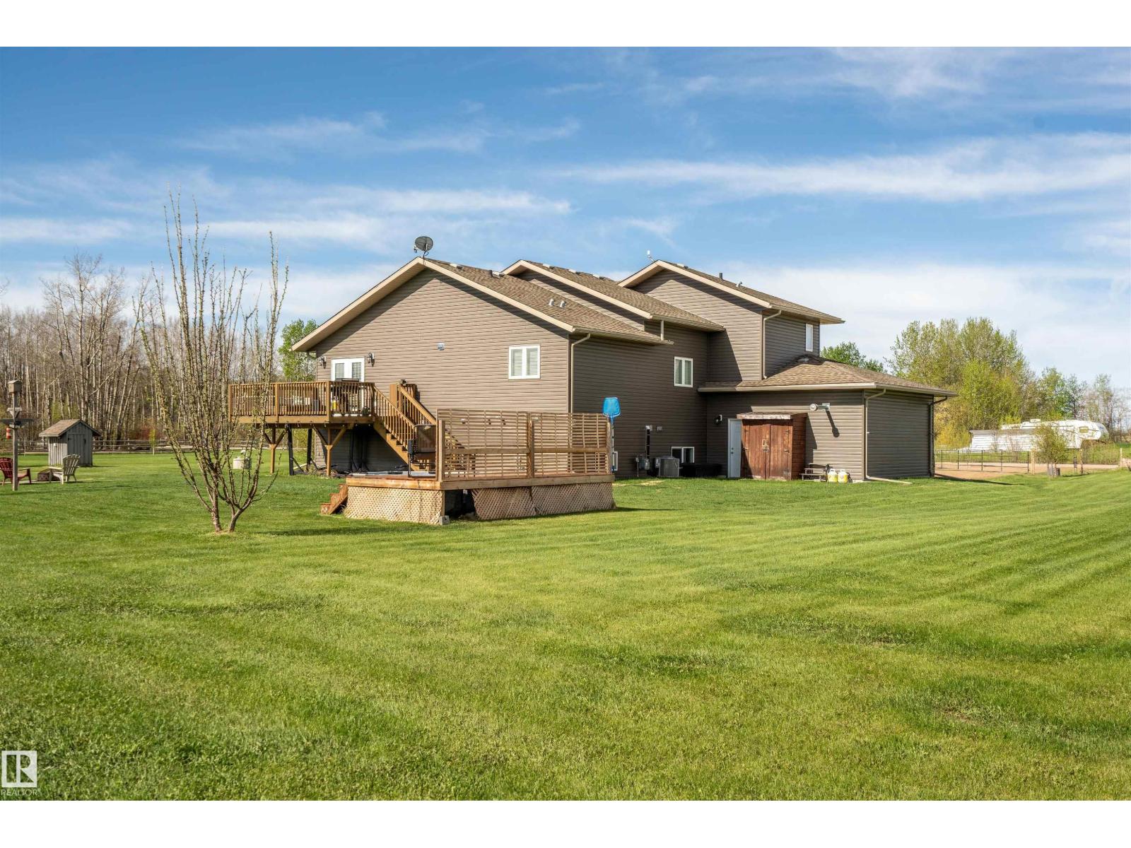 18 42011 Twp Rd 624 - 39