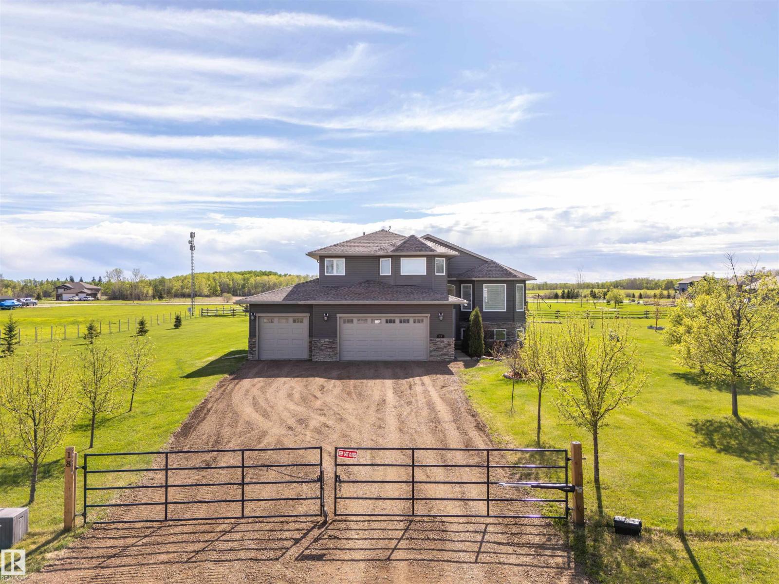 18 42011 Twp Rd 624 - 1
