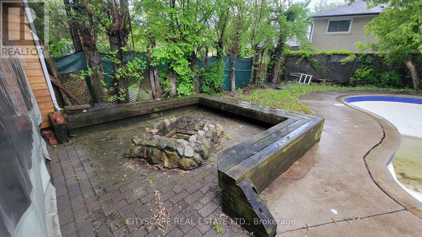 3450 ELLENGALE DRIVE - 50