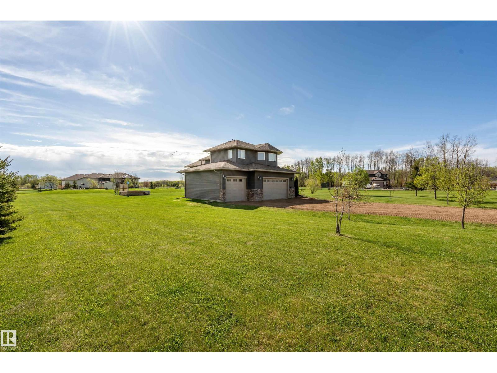 18 42011 Twp Rd 624 - 47