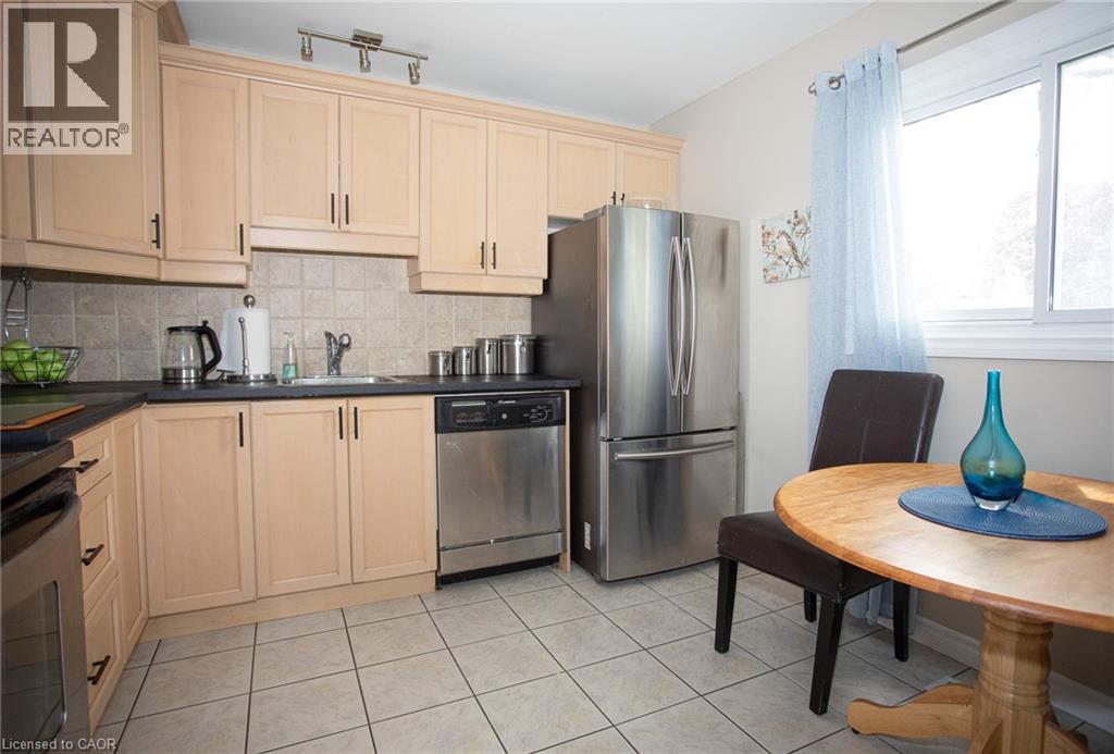 #1 1190 UPPER OTTAWA Street - 8