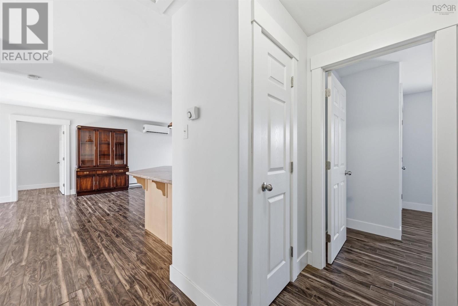 281 Heselton Drive - 24