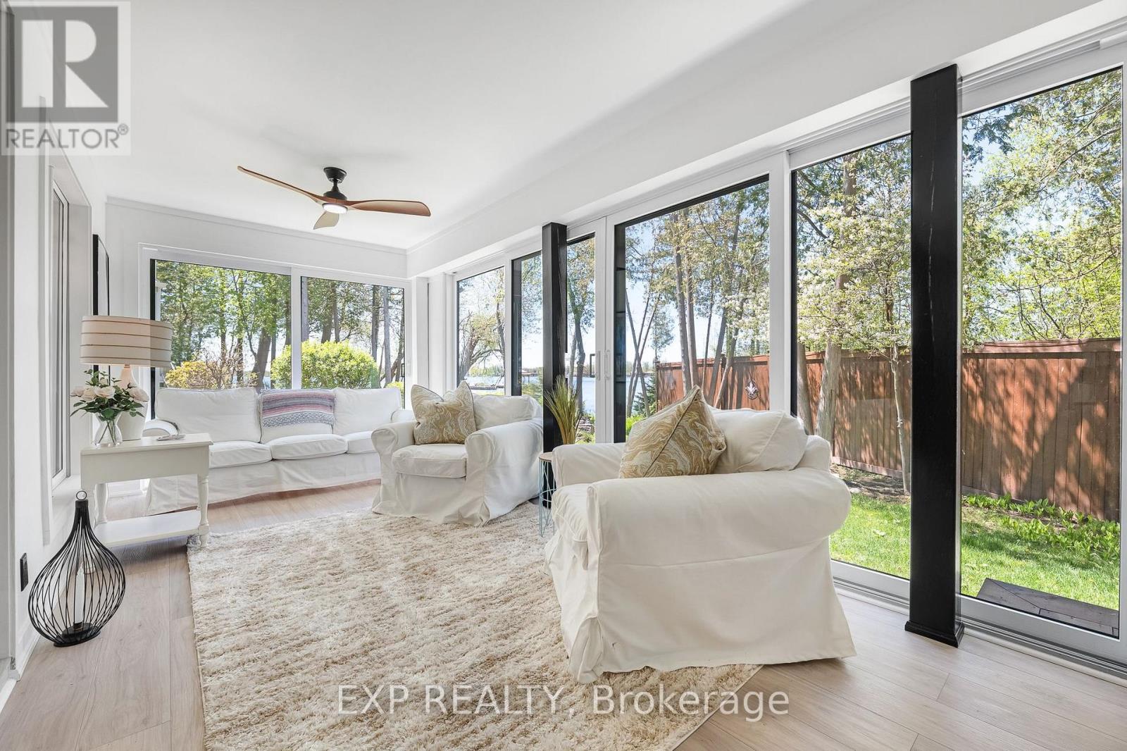 #40 5 INVERMARA COURT - 36
