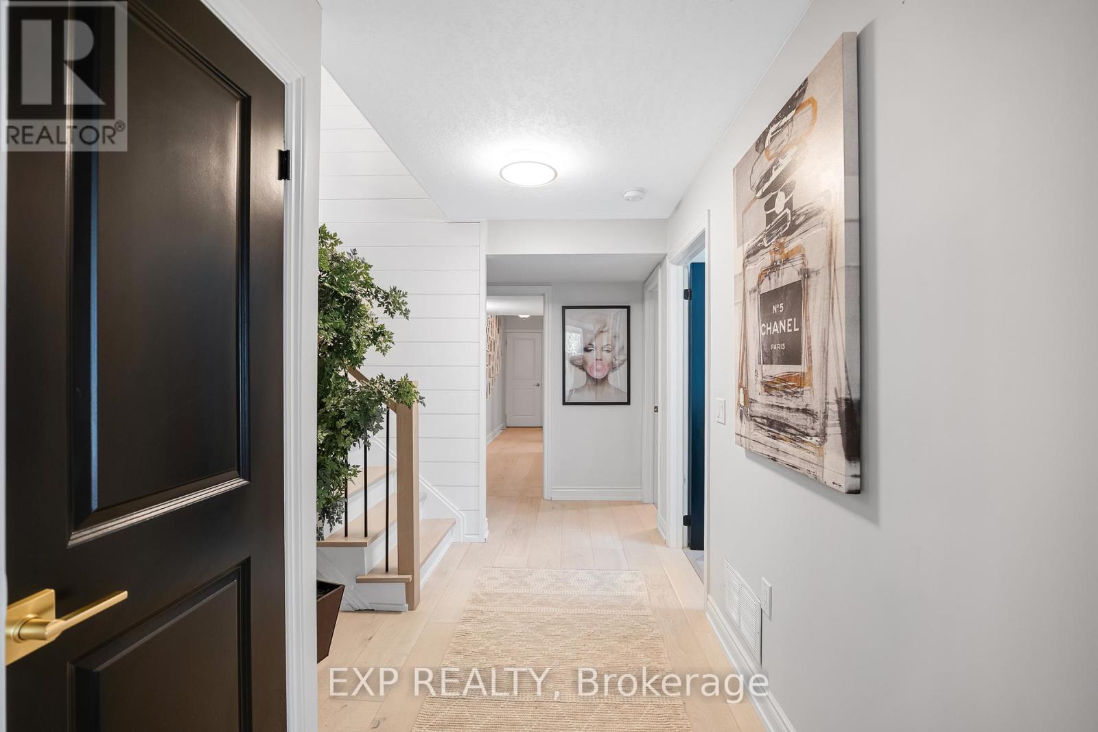 #40 5 INVERMARA COURT - 38