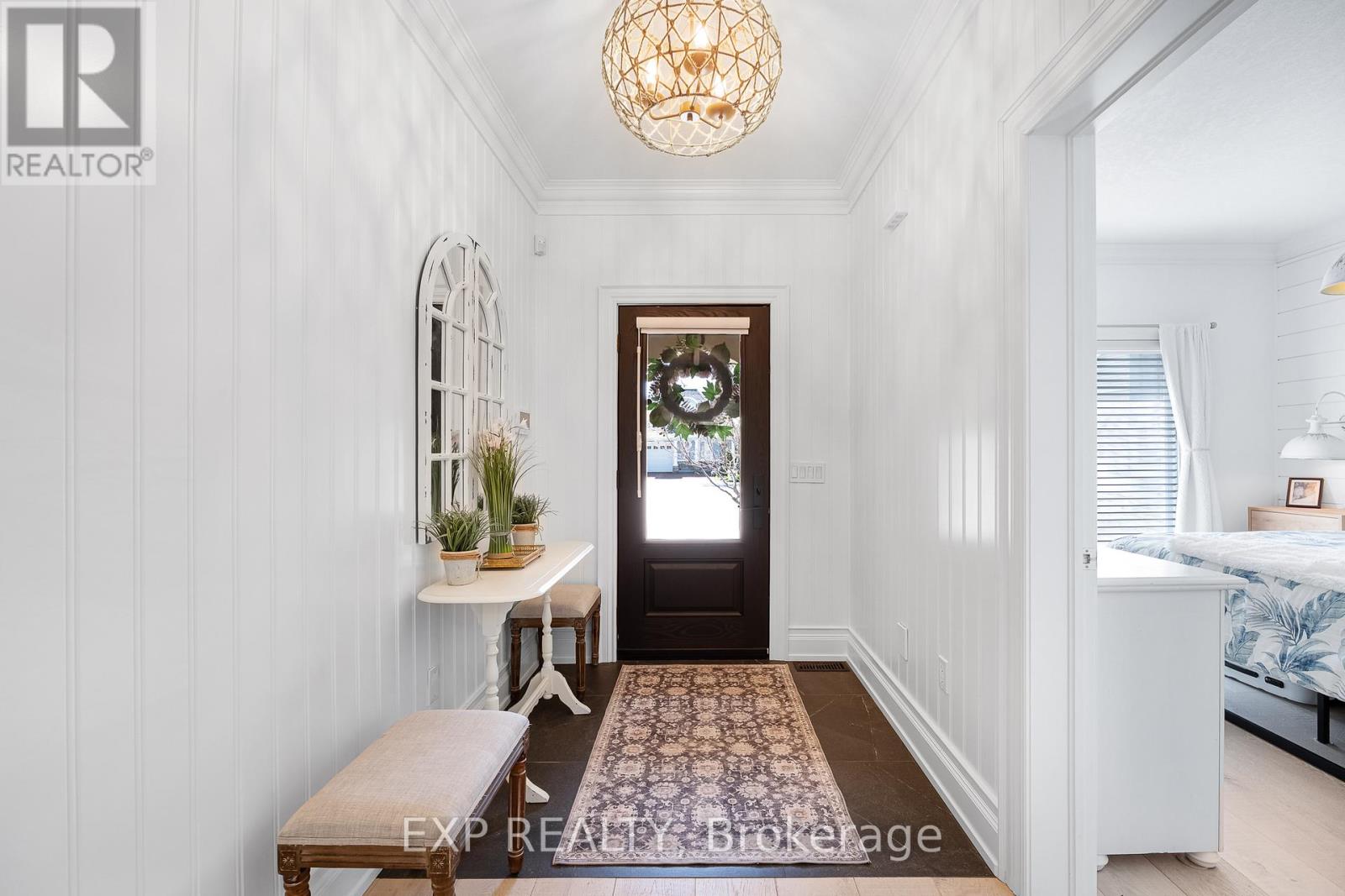 #40 5 INVERMARA COURT - 5