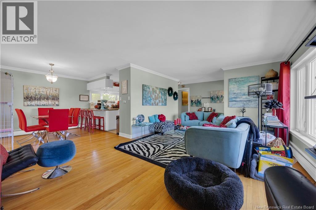 68 Elizabeth Parkway - 11