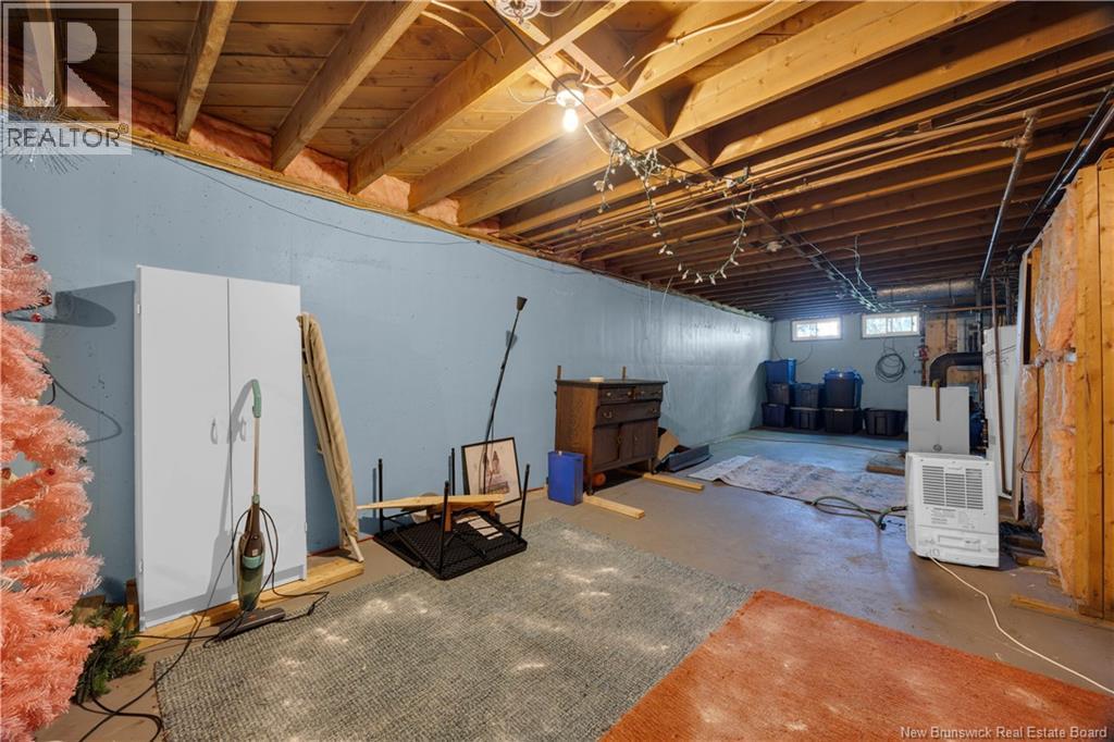 68 Elizabeth Parkway - 32