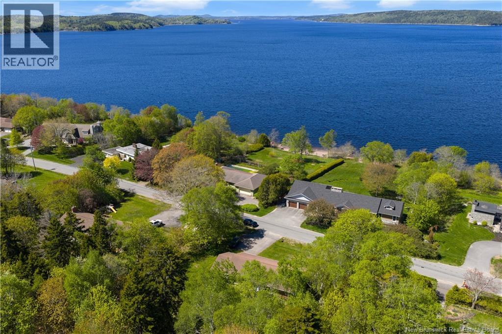 68 Elizabeth Parkway - 36