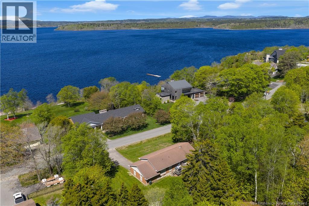 68 Elizabeth Parkway - 4