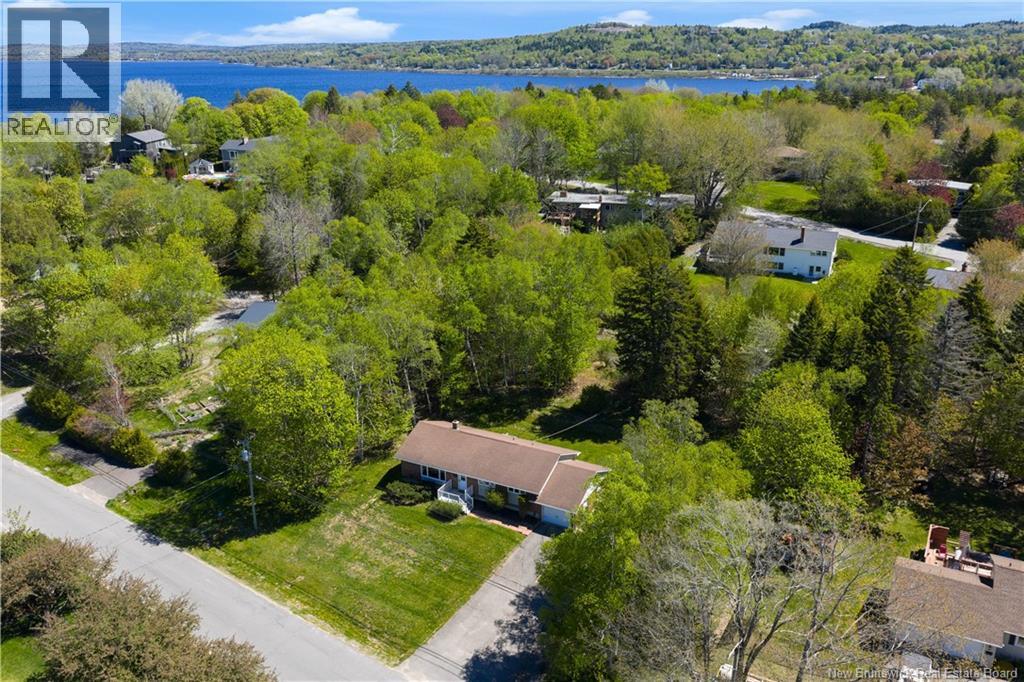 68 Elizabeth Parkway - 6