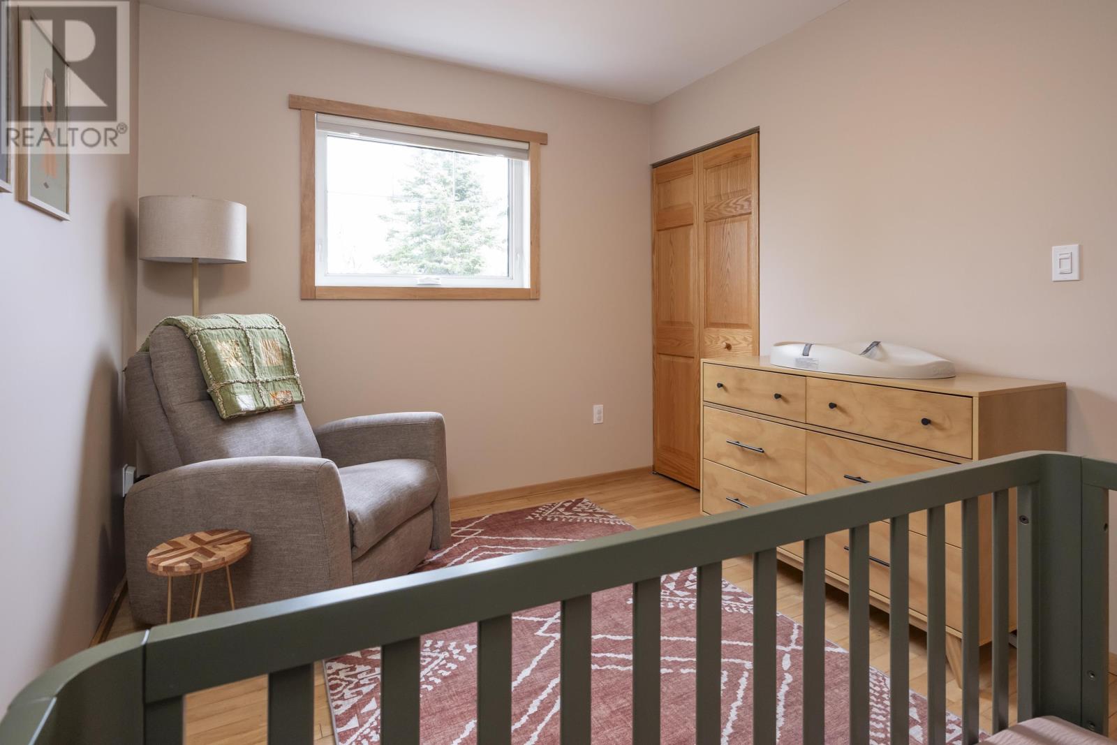 286 Van Horne ST - 20