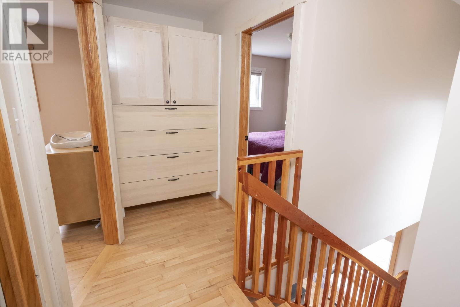 286 Van Horne ST - 27