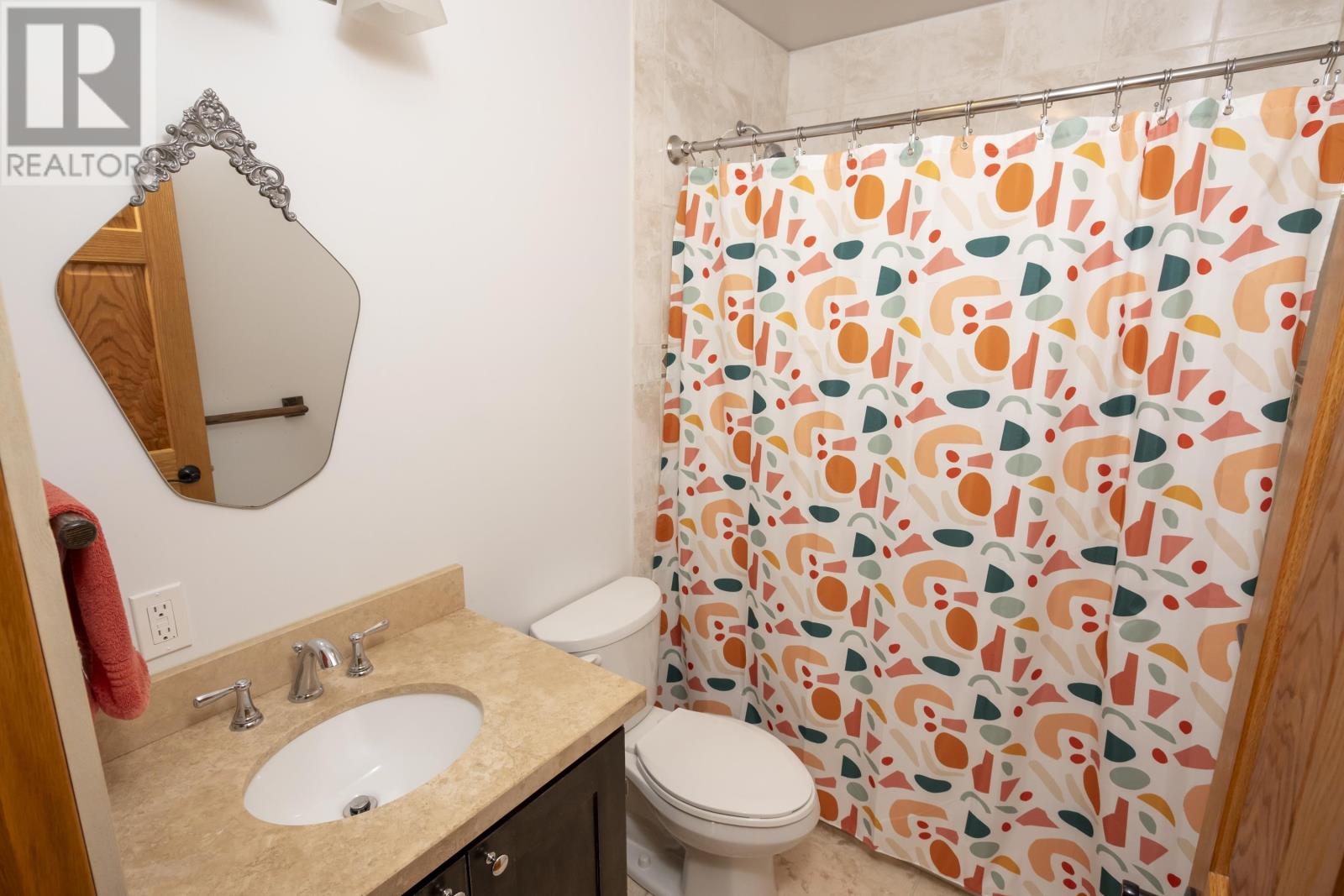 286 Van Horne ST - 28