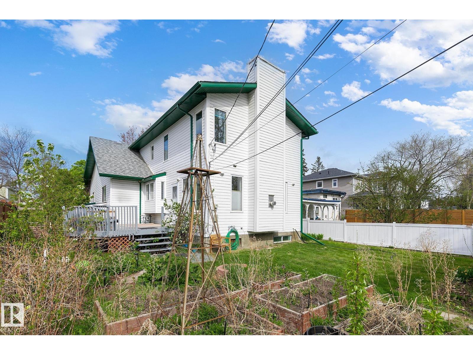 10823 130 ST NW - 51